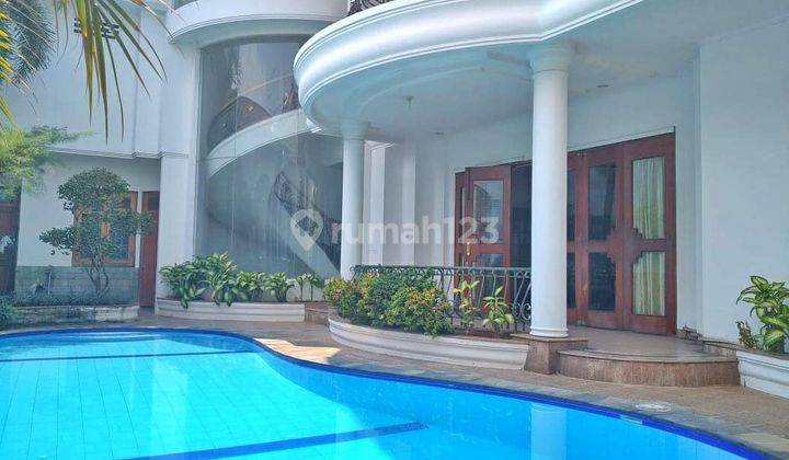 Rumah Classic Bagus Terawat Area Pondok Indah 2