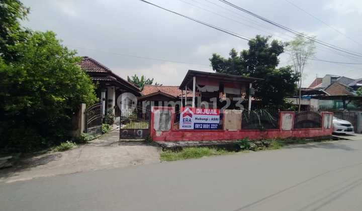BUY HOUSE WITH RENTAL BONUS... NICE HOUSE.. RARE FIND.. MAIN ROAD STRATEGIC LOCATION 2