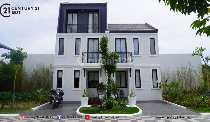 Rumah klasik topaz summarecon mutiara makassar 1