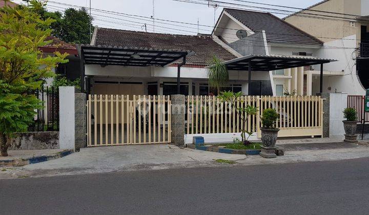 Rumah SHM LT 225 m2 (9x25) LB 135 m2 di Candi Trowulan Malang 2