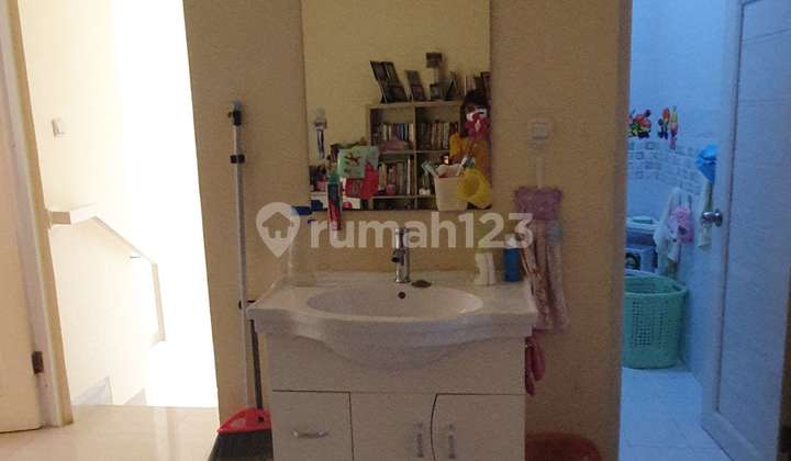 Rumah Minimalis 2 lantai di DutaGarden Dekat Bandara Soeta 2