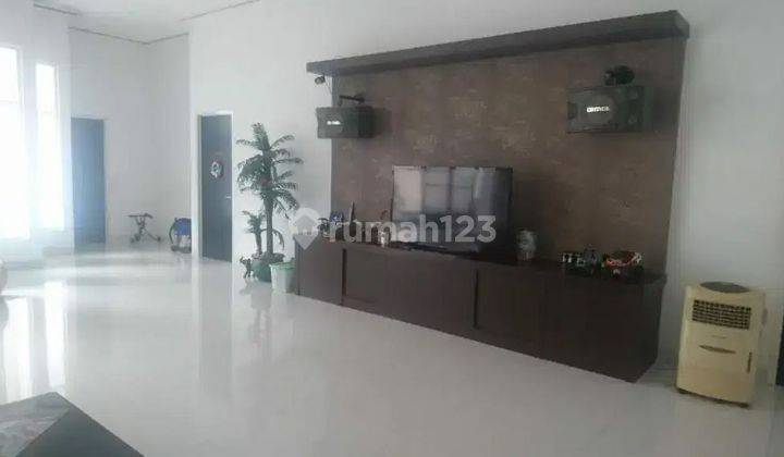 JUAL MURAH RUMAH HOOK KERTAJAYA INDAH FULL FURNISHED 2