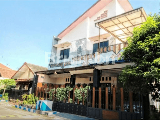 Rumah bagus modern full 2 lantai lokasi strategis di ikan² kota Malang 1