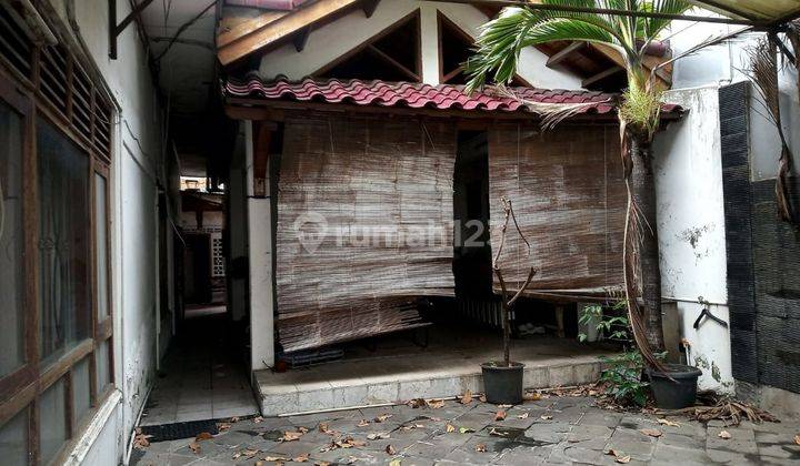 TURUN HARGA DI TAWARKAN HRGA NJOP NEGO BANGET RUMAH DI JAKARTA PUSAT AKSES 2 ARAH ke kh hasyim ashari ( roxy) , & ke jln suryopranoto ( harmoni)  2