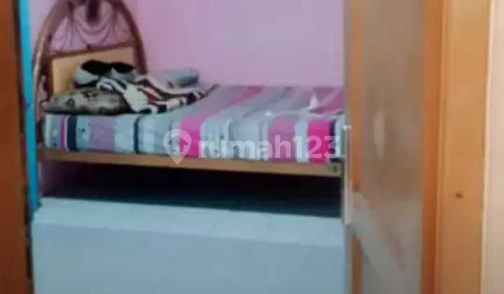 RUMAH HOOK NYAMAN SIAP HUNI LOKASI STRATEGIS DEKAT GALAXY BEKASI 2