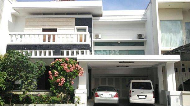 Villa Bukit Regency 3 - Rumah Siap Huni, Fully Furnished 1