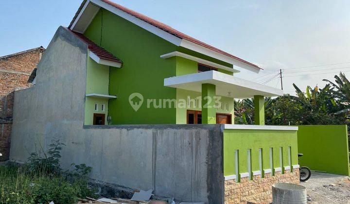 Rumah Minimalis Cantik Barat Jogja 1