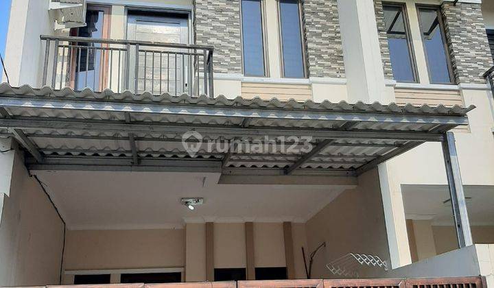 Dijual Cepat Rumah 3.5 Lantai Di Mandala, Tomang 2