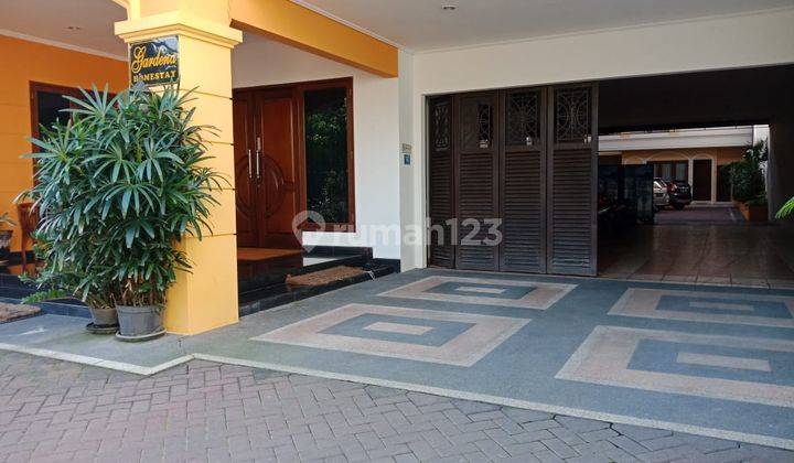 Rumah Usaha Kertajaya Surabaya 2 Lantai Lahan Parkir Besar 2