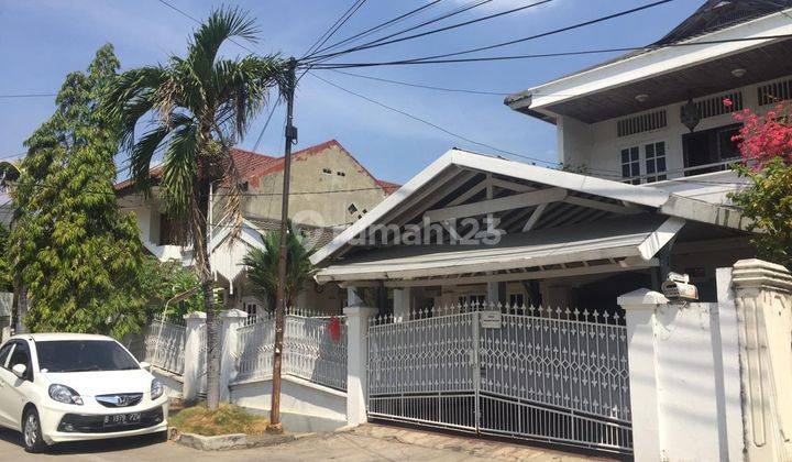 RUMAH BAGUS DI KELAPA GADING 1