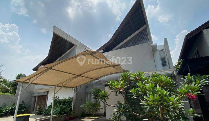 Rumah 2 Lantai Cantik Terawat Siap Huni Jakarta Selatan 1