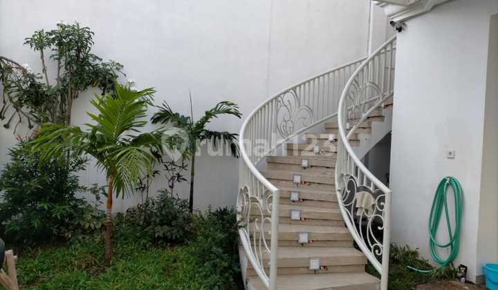rumah mewah pusat kota petemon dkt arjuna pasar kembang banyuurip 2