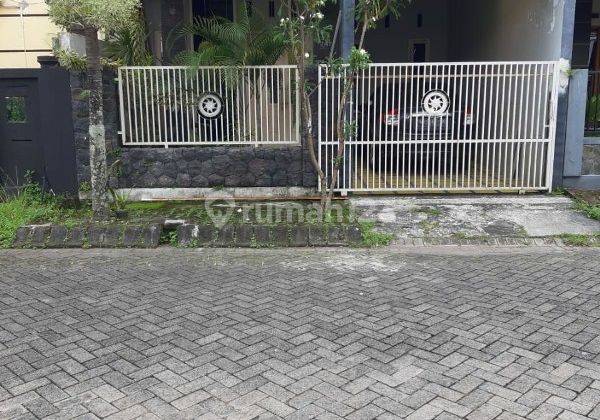 Rumah di Pondok Blimbing Indah Araya Malang GMK00279 1