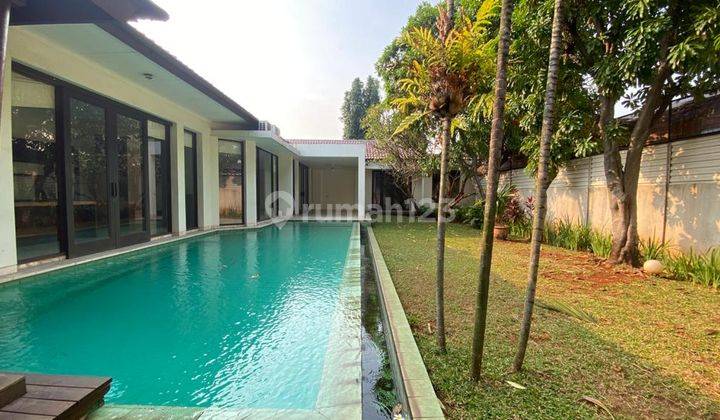 BEAUTIFUL HOUSE AT KEMANG WITH BIG GARDEN 2