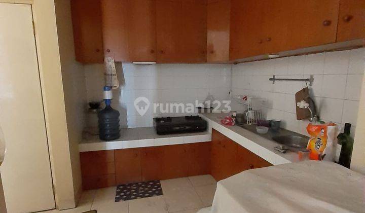 rumah minimalis 2 lt furnish dekat stasiun dan  puri indah 1