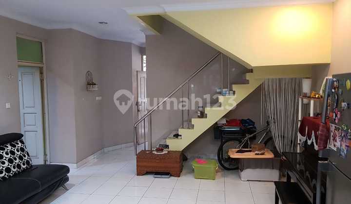 Di Jual Rumah 2 lantai Modernland  2
