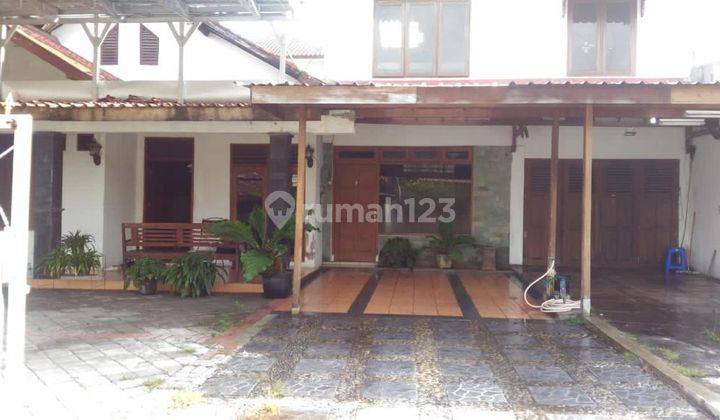 Rumah istimewa jl kaliurang km 9.3 Jogjkarta 1