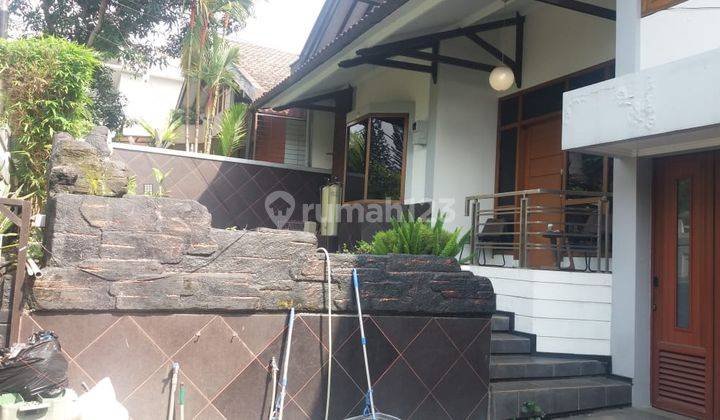 Rumah Mewah 1,5 lantai di Setra Indah Sukajadi Bandung 1