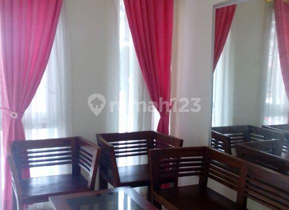 ruang tamu rumah murah tengah kota siap