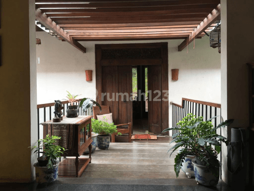 Rumah asri di Permata Hijau 1