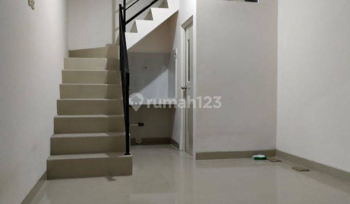 Rumah Minimalis Modern di Sunter Agung Jakarta Utara 2