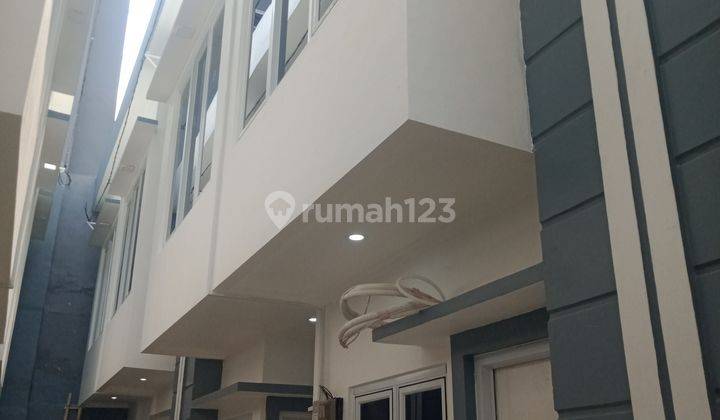 Rumah Minimalis Modern di Sunter Agung Jakarta Utara 1