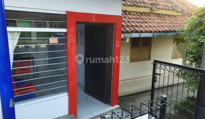 Rumah di pusat Kota Kuningan.  Dkt  pendopo bupati   KFC  dekat  Samping SMPN1 KUNINGAN 2