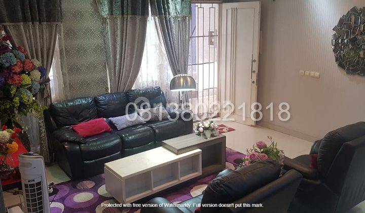 Rumah 3 Lantai Bagus Furnished Sertifikat Hak Milik Golf Lake 1