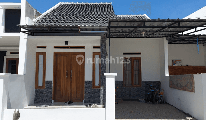 Rumah Mewah Harga Murah Lokasi Strategis Bebas Banjir ( Cash Only )  1