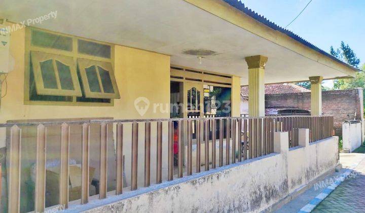 Rumah Murah Tanah Luas+Terawat Di Kademangan Bondowoso,Row Jalan Lebar...Lingkungan Aman Cocok Untuk Hunian...Harga Nego Pemilik 2