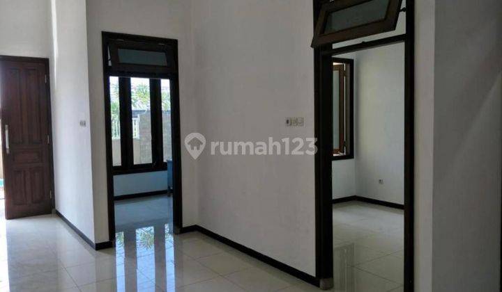 Rumah Manyar Kartika Pusat Kota Minimalis 2