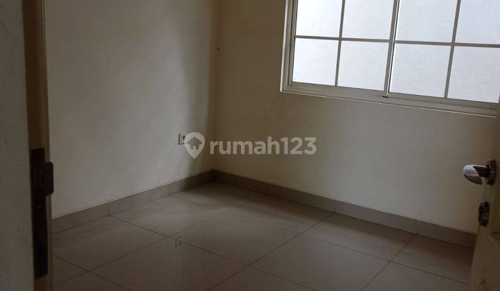 Rumah Green Lake City 6x15 2