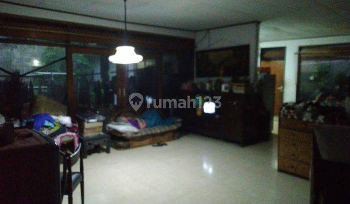 Jual rumah hitung tanah dekat tol Bintaro Veteran Jakarta Selatan 2