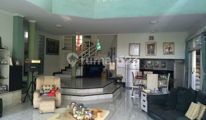 Rumah di jual harga murah lokasi sayap Pasteur Surya Sumantri Bandung 2