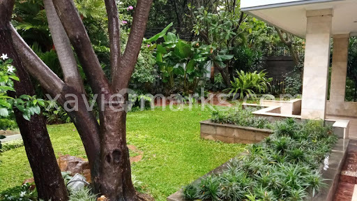 HOUSE CLASSIC STYLE IN KEBAYORAN BARU 2