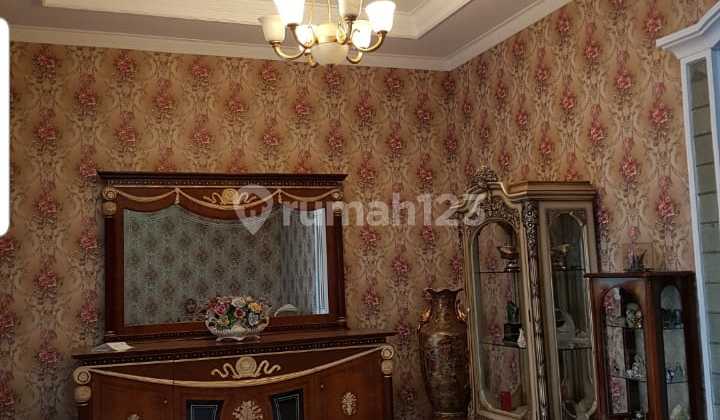 Rumah Bagus Semi Furnished SHM Pondok Indah, Jakarta Selatan 2