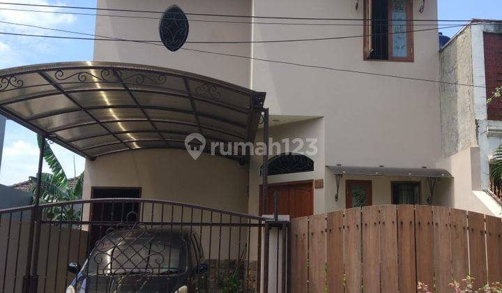 Rumah Cantik depan Cinere Mall  1