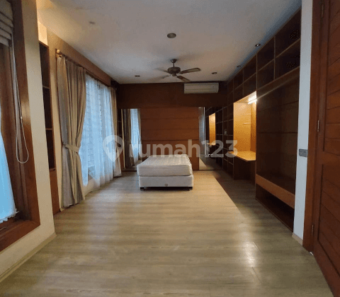 Rumah modern pondok Indah siap Huni 2