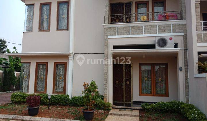 Rumah Dalam Townhouse Ciganjur Jakarta Selatan 1