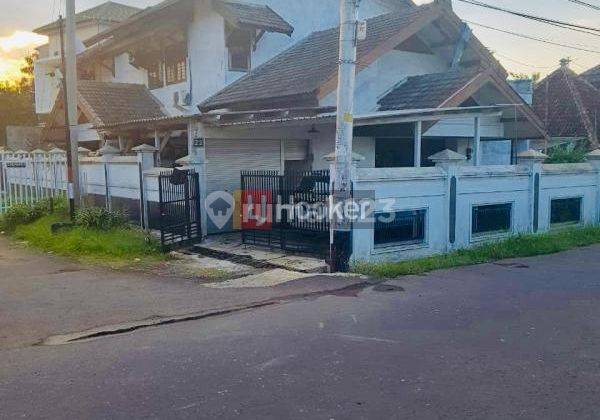 Rumah siap huni di Barito 1