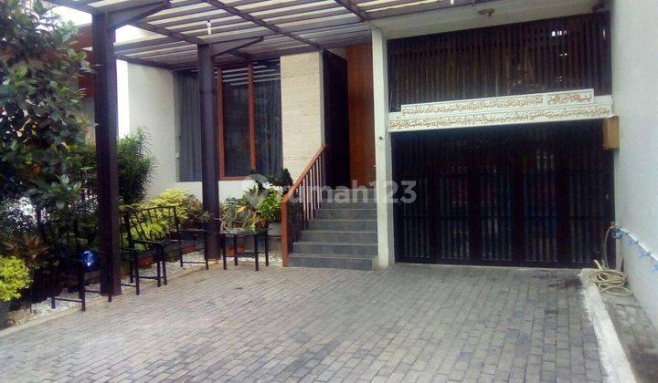 Rumah Bagus Semi Furnished Mampang Prapatan ( hyar ) 1