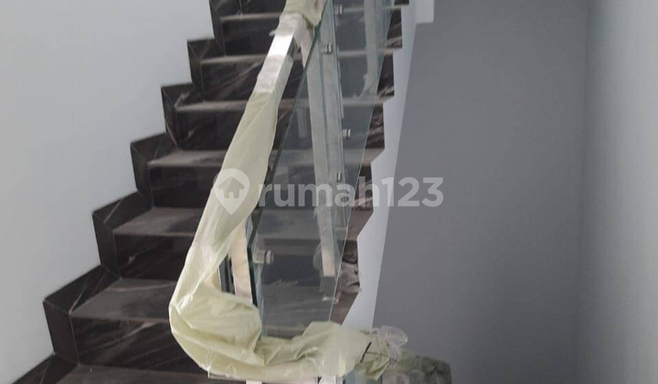 Dijual Rumah Taman Palem Lestari Brand New 2