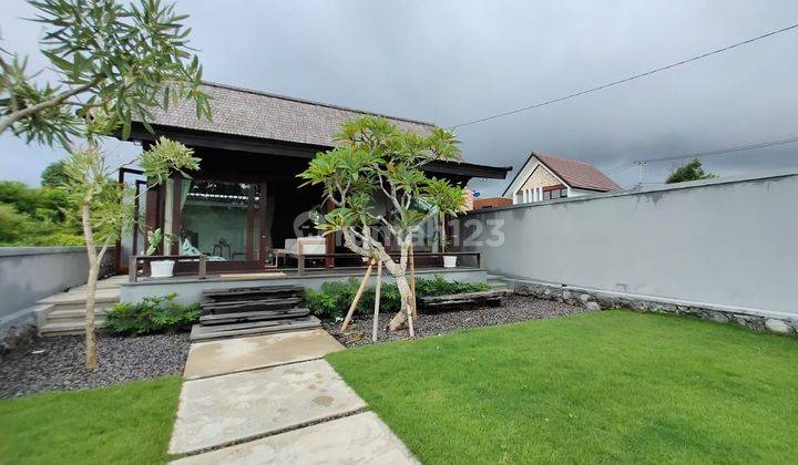 1 Bedroom Cozy Wooden Villa In Taman Mumbul, Jimbaran 1