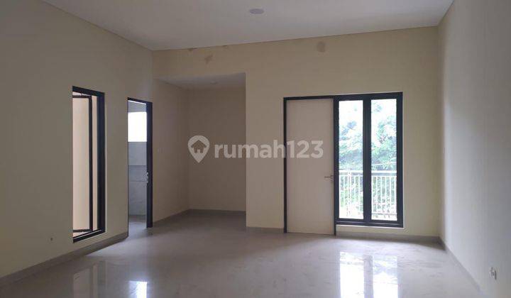 Rumah New 100% Minimalis 2lt, Rungkut Asri Utara  (2 Unit) 1