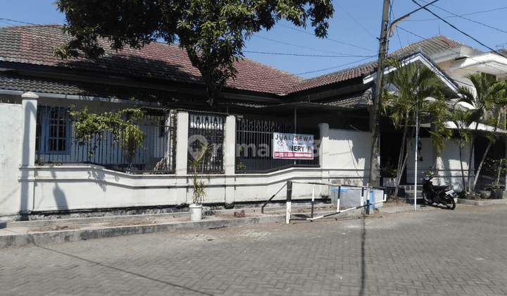 Rumah di Surabaya Selatan 2