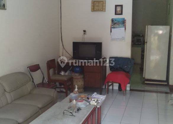 BUARAN, Rumah layak huni, di jual cepat, lingkungan aman, nyaman,  lokasi dekat jln I Gusti Ngurah Rai  1