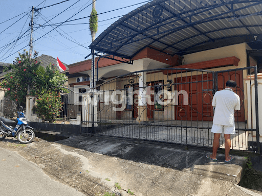 RUMAH SEWA SATU LANTAI FURNISH DI KAWASAN PERUMAHAN PUPUK 1