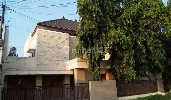 Rumah cantik siap huni di Jatiwaringin Kalimalang Jakarta Timur 1