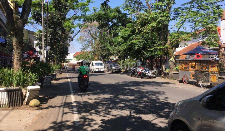 Rumah Hitung Tanah Mainroad Ciateul Kota Bandung 2