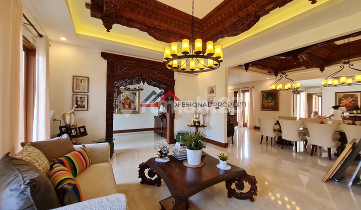 Rumah Bagus Design Classic Dekat Mrt Cipete